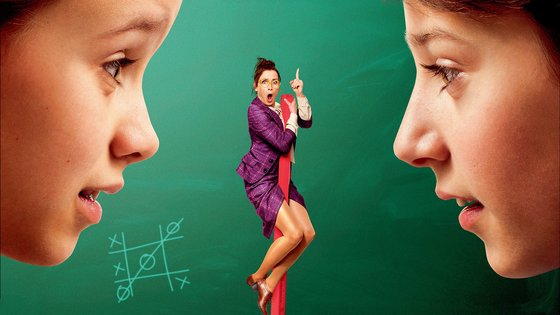 Au Secours J'ai Rétréci Ma Prof Au secours! J'ai rétréci ma prof - Film - illico.tv